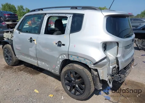 2017 Jeep Renegade Altitude 4X4 z USA, uszkodzony, nr VIN ZACCJBBB4HPF94098